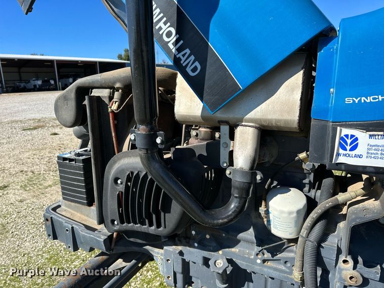 image for item NQ9426 2000 New Holland TN65  tractor