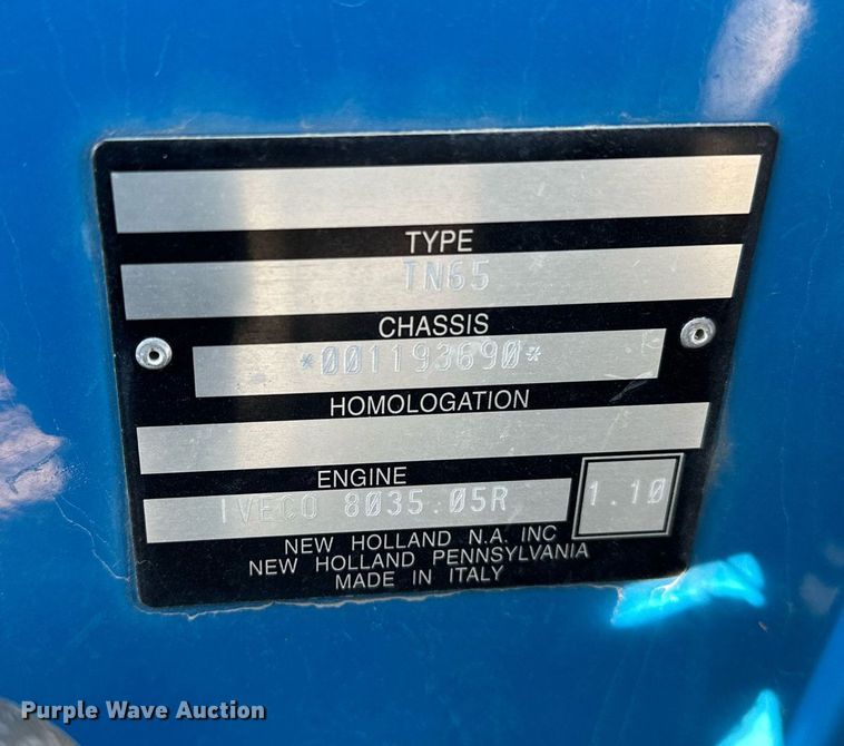 image for item NQ9426 2000 New Holland TN65  tractor