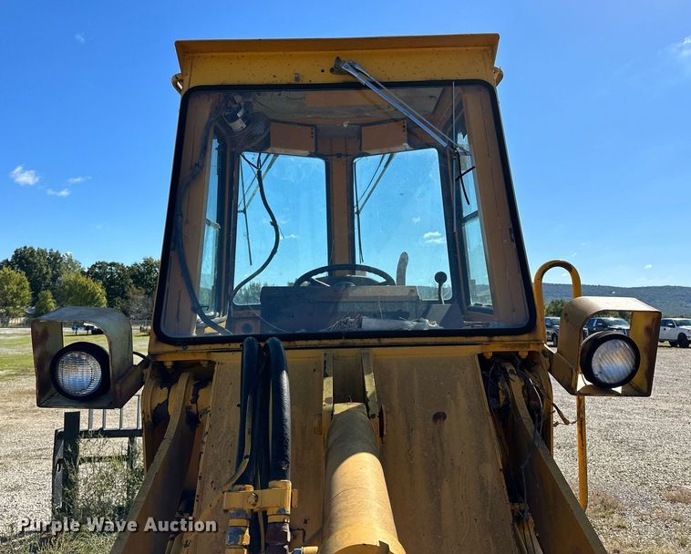 image for item NQ9427 1986 International-Hough 510 B  wheel loader
