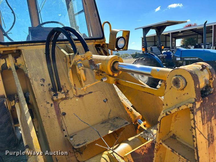 image for item NQ9427 1986 International-Hough 510 B  wheel loader