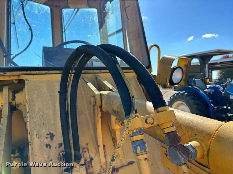 image for item NQ9427 1986 International-Hough 510 B  wheel loader