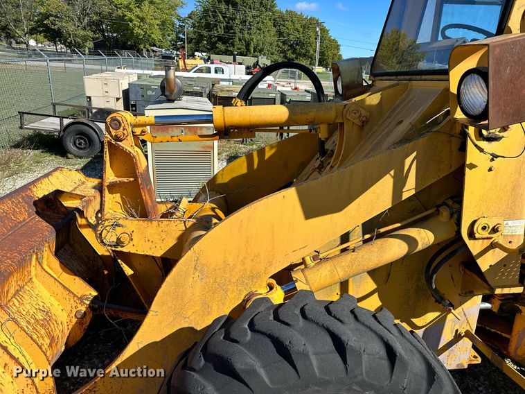 image for item NQ9427 1986 International-Hough 510 B  wheel loader
