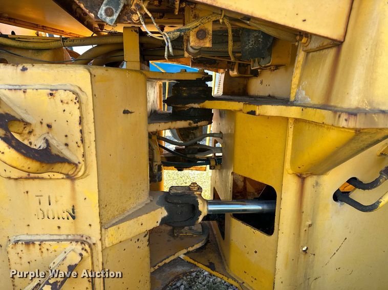 image for item NQ9427 1986 International-Hough 510 B  wheel loader