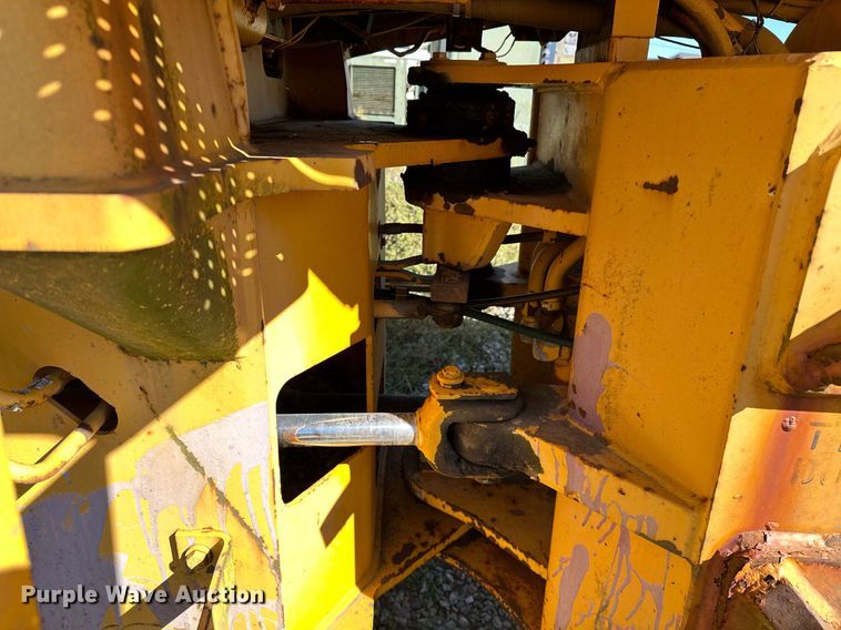 image for item NQ9427 1986 International-Hough 510 B  wheel loader