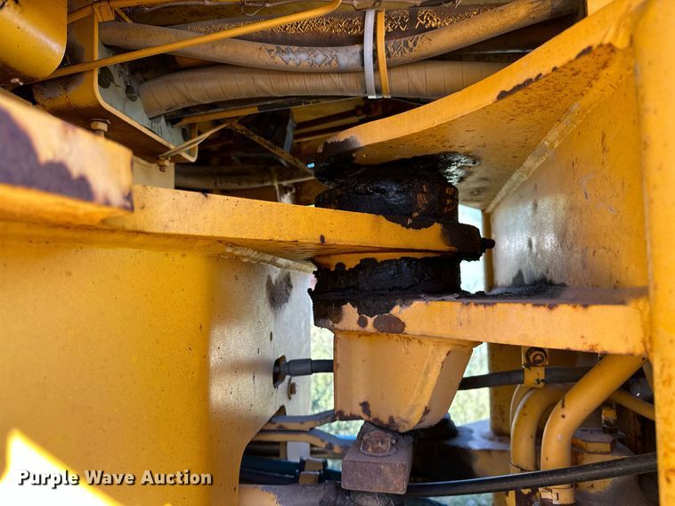 image for item NQ9427 1986 International-Hough 510 B  wheel loader