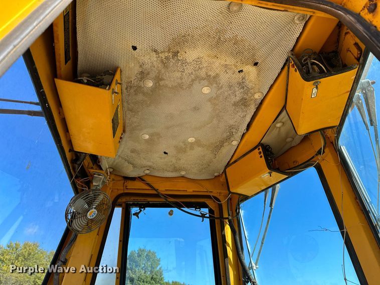 image for item NQ9427 1986 International-Hough 510 B  wheel loader