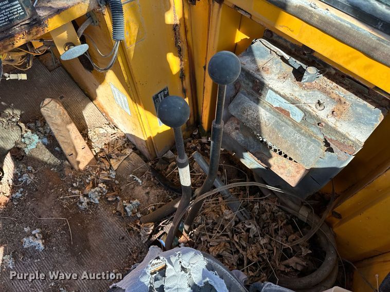 image for item NQ9427 1986 International-Hough 510 B  wheel loader