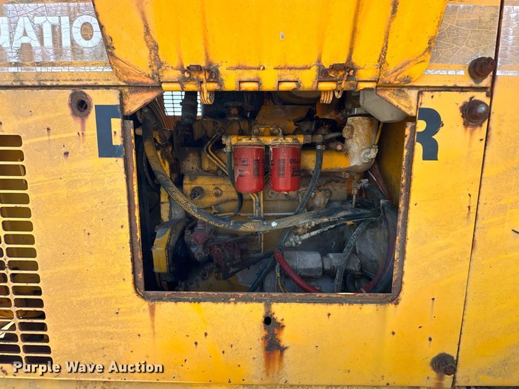 image for item NQ9427 1986 International-Hough 510 B  wheel loader