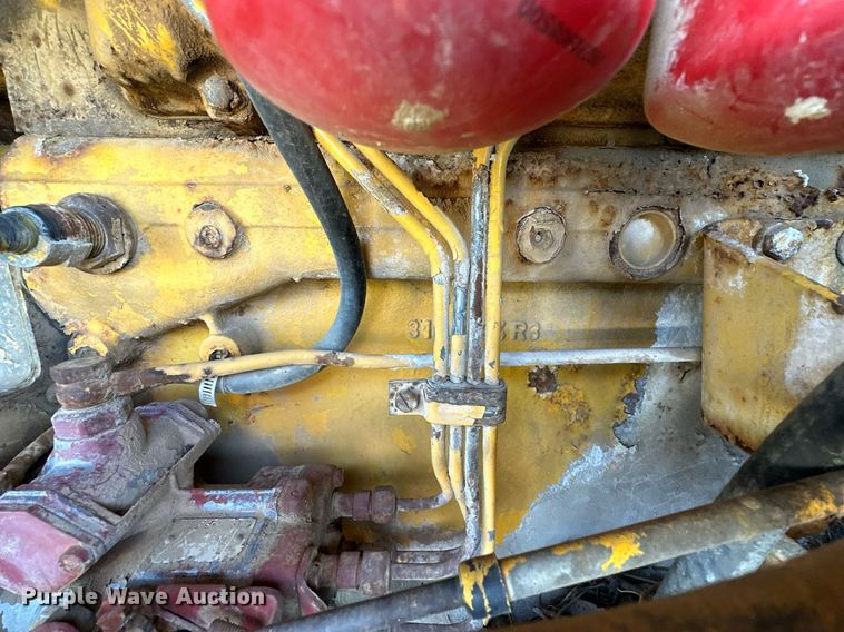 image for item NQ9427 1986 International-Hough 510 B  wheel loader