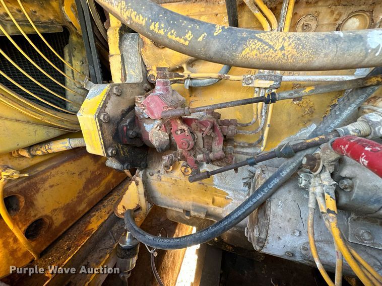 image for item NQ9427 1986 International-Hough 510 B  wheel loader