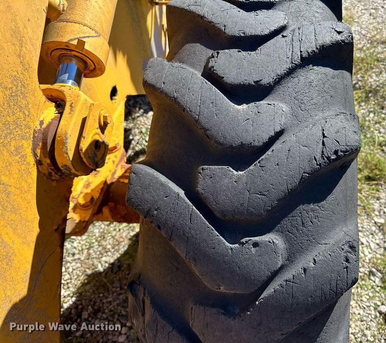 image for item NQ9427 1986 International-Hough 510 B  wheel loader