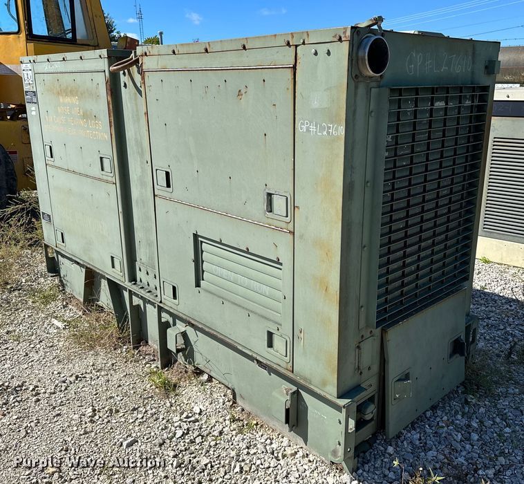 image for item NQ9428 1992 Forster  generator