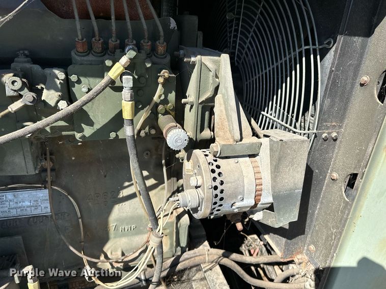 image for item NQ9428 1992 Forster  generator