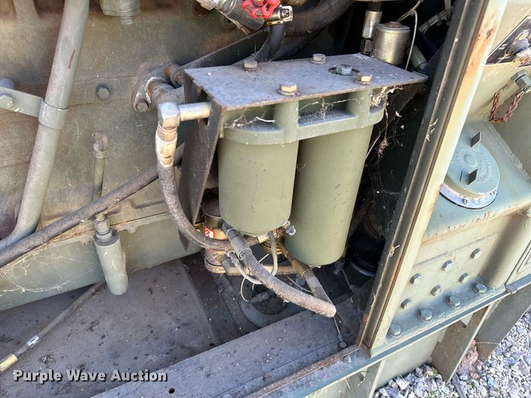 image for item NQ9428 1992 Forster  generator