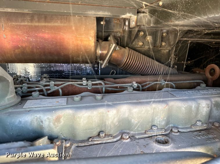 image for item NQ9428 1992 Forster  generator