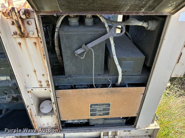 image for item NQ9431 1974 Fermont MEP-006A  generator