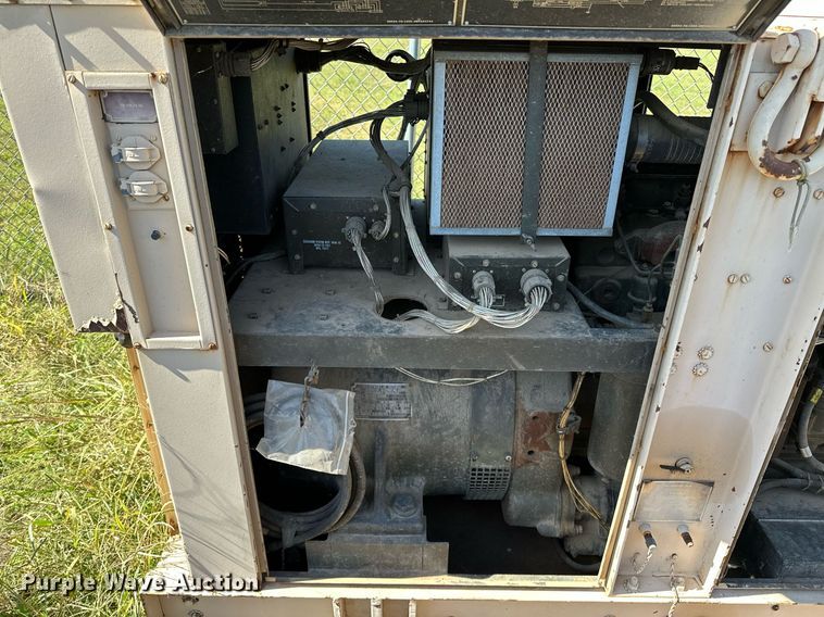 image for item NQ9431 1974 Fermont MEP-006A  generator