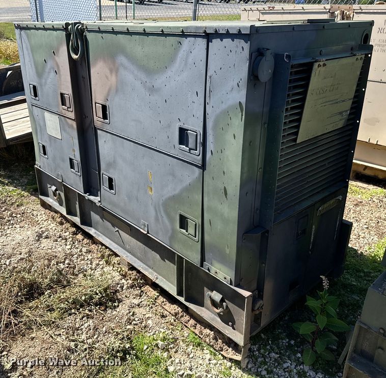 image for item NQ9432 1982 Libby Welding MEP-005A  generator