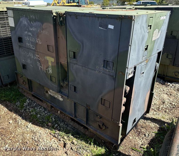 image for item NQ9432 1982 Libby Welding MEP-005A  generator