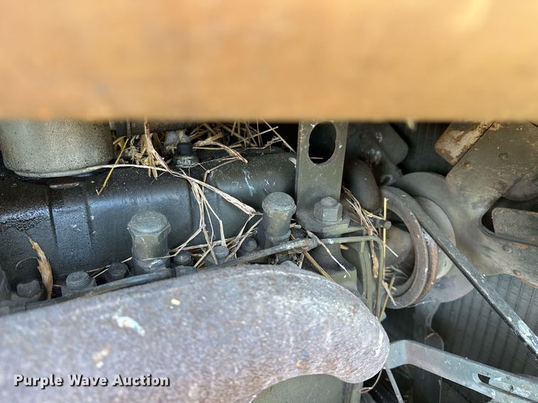 image for item NQ9432 1982 Libby Welding MEP-005A  generator