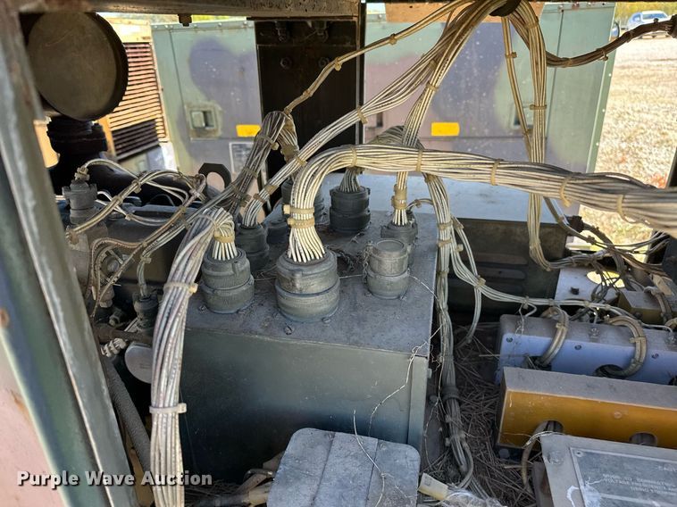 image for item NQ9432 1982 Libby Welding MEP-005A  generator