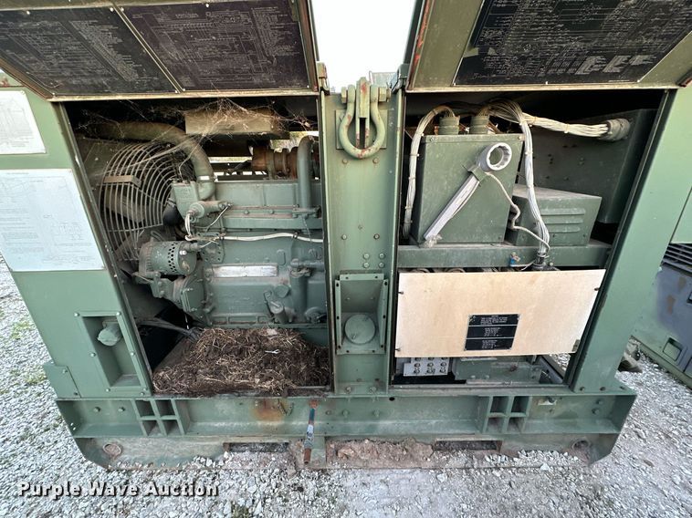 image for item NQ9437 1983 Fermont MEP-006A  generator