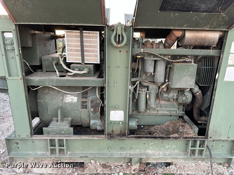 image for item NQ9437 1983 Fermont MEP-006A  generator