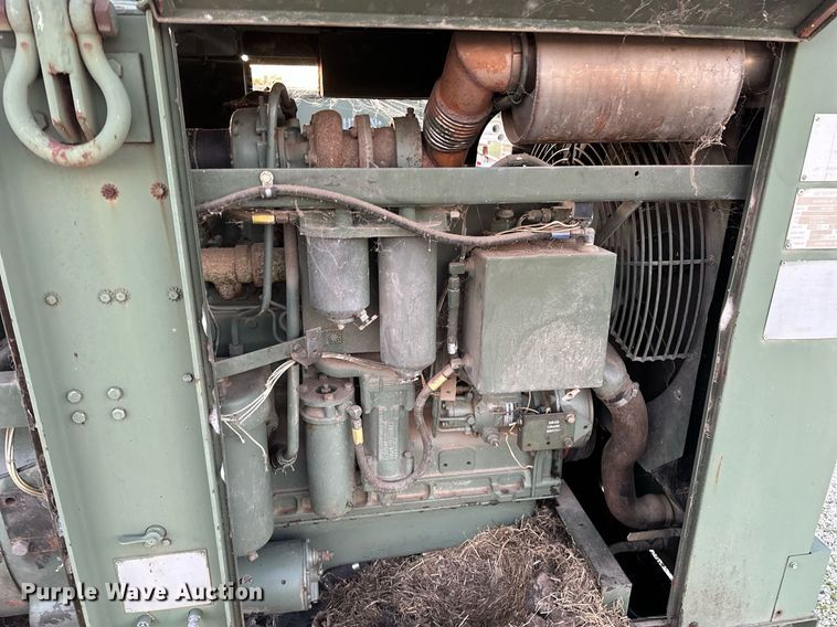 image for item NQ9437 1983 Fermont MEP-006A  generator