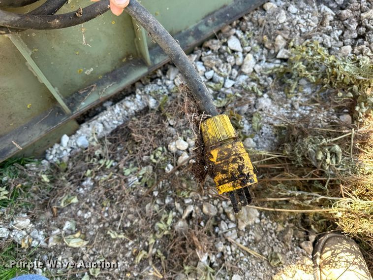 image for item NQ9439 1987 John R Hollingsworth MEP-005A  generator