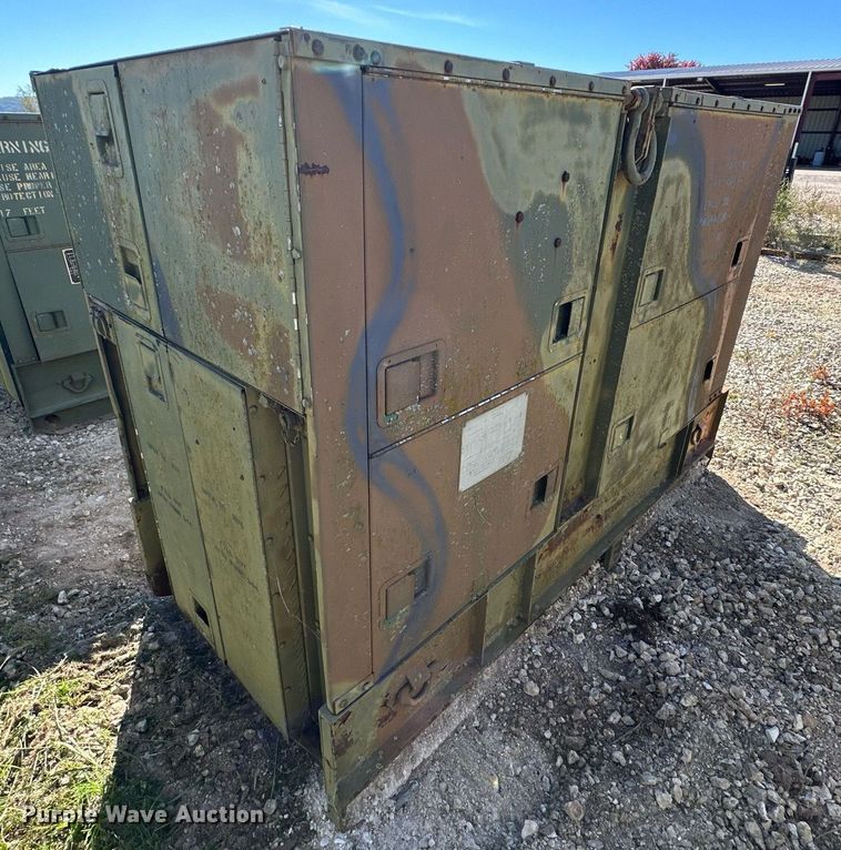 image for item NQ9440 1982 Libby Welding MEP-005A  generator