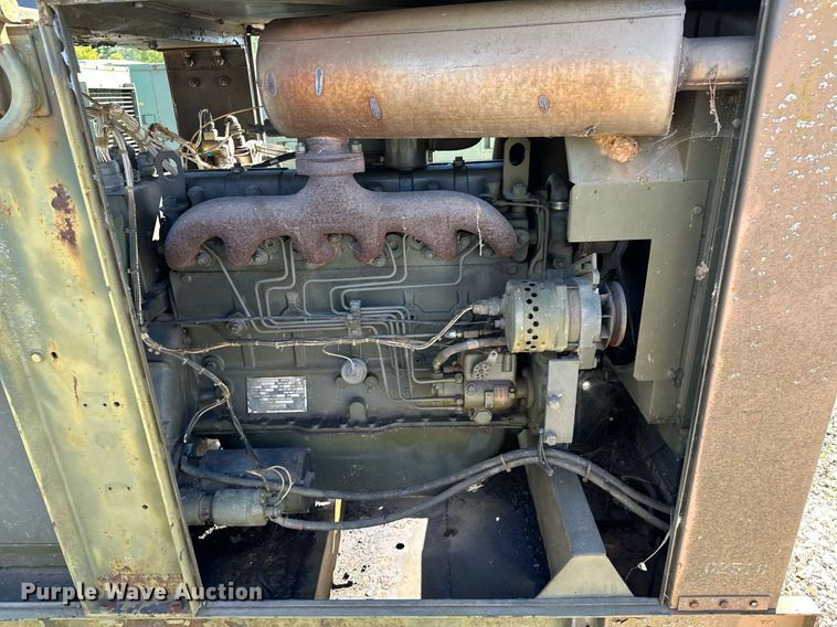 image for item NQ9440 1982 Libby Welding MEP-005A  generator