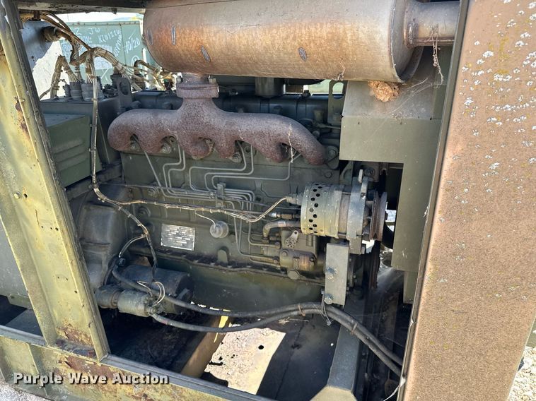 image for item NQ9440 1982 Libby Welding MEP-005A  generator