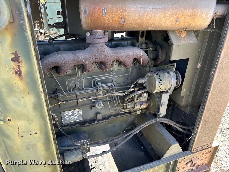 image for item NQ9440 1982 Libby Welding MEP-005A  generator