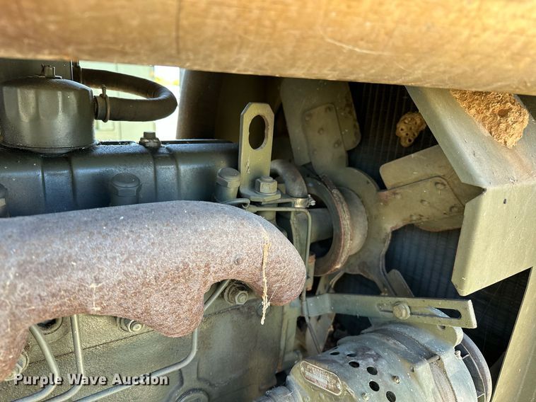 image for item NQ9440 1982 Libby Welding MEP-005A  generator