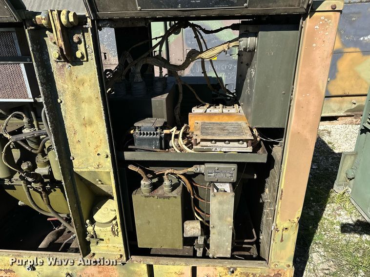 image for item NQ9440 1982 Libby Welding MEP-005A  generator