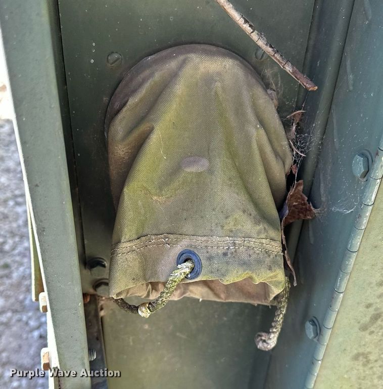 image for item NQ9441 1986 Libby Welding MEP-005A  generator