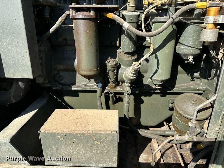 image for item NQ9441 1986 Libby Welding MEP-005A  generator