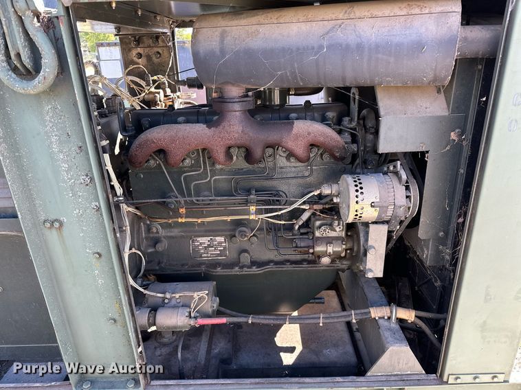 image for item NQ9441 1986 Libby Welding MEP-005A  generator