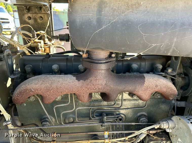 image for item NQ9441 1986 Libby Welding MEP-005A  generator