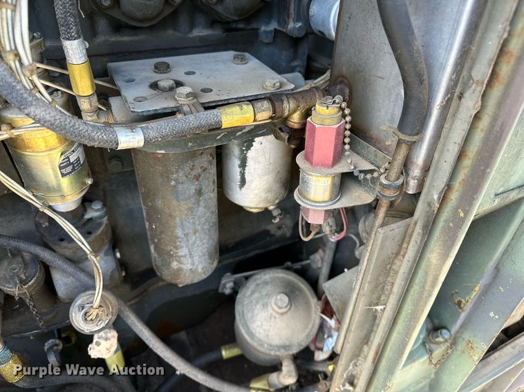 image for item NQ9442 1987 John R Hollingsworth MEP-005A  generator