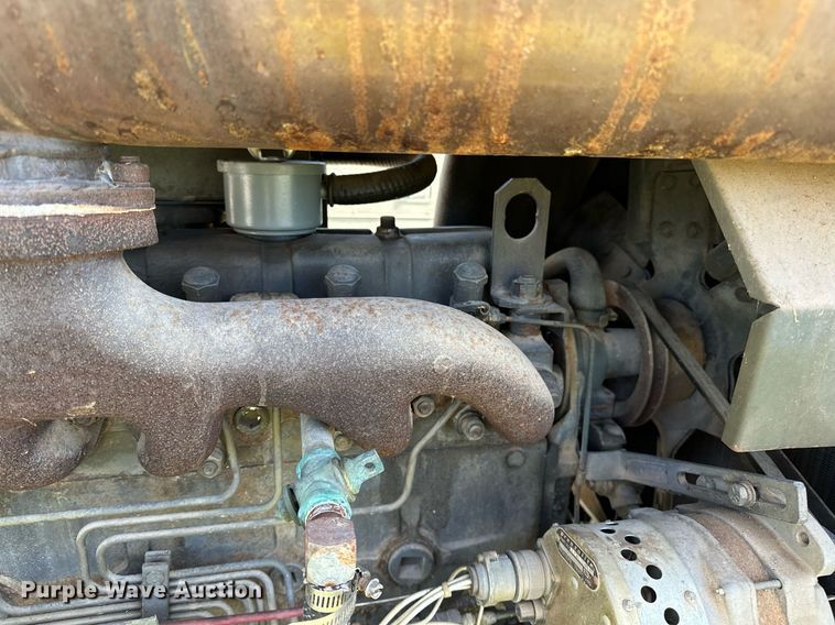 image for item NQ9442 1987 John R Hollingsworth MEP-005A  generator