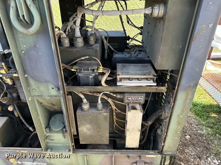 image for item NQ9442 1987 John R Hollingsworth MEP-005A  generator