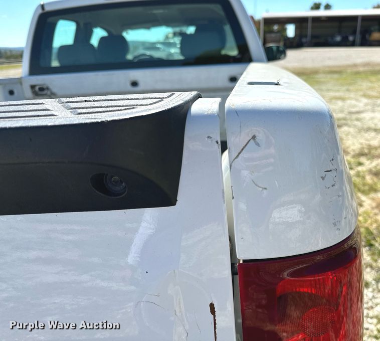 image for item NQ9444 2013 Chevrolet Silverado 1500  Ext. Cab pickup truck