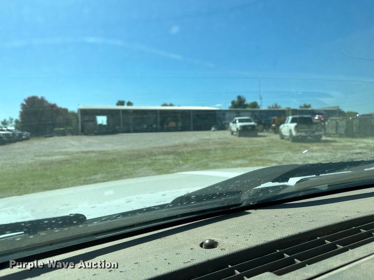 image for item NQ9444 2013 Chevrolet Silverado 1500  Ext. Cab pickup truck