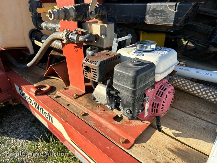 image for item NQ9445 2008 Ditch Witch JT922  directional boring unit