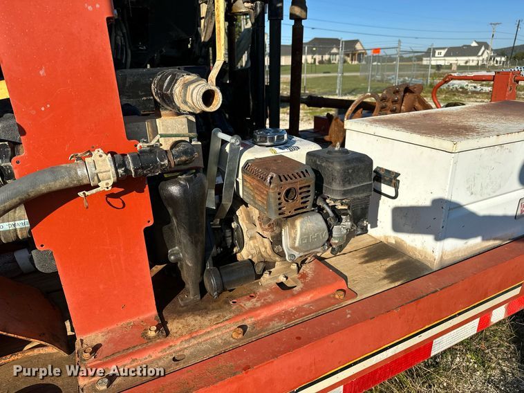 image for item NQ9445 2008 Ditch Witch JT922  directional boring unit