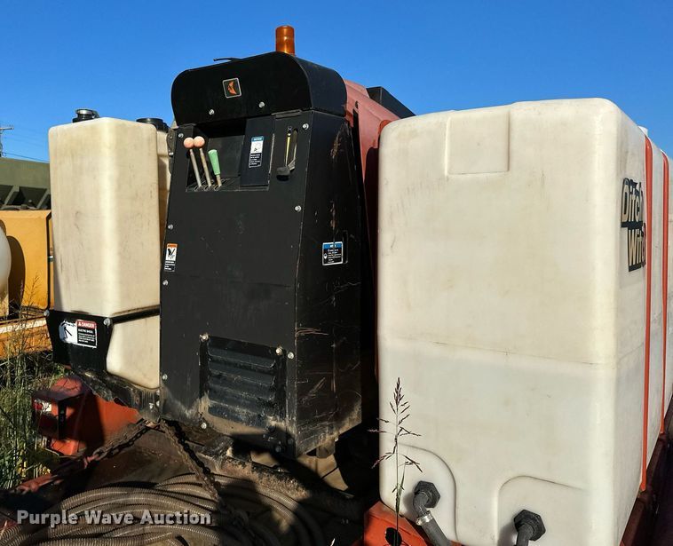 image for item NQ9445 2008 Ditch Witch JT922  directional boring unit