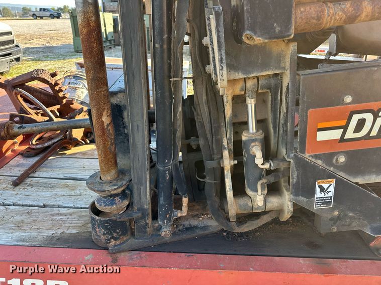 image for item NQ9445 2008 Ditch Witch JT922  directional boring unit