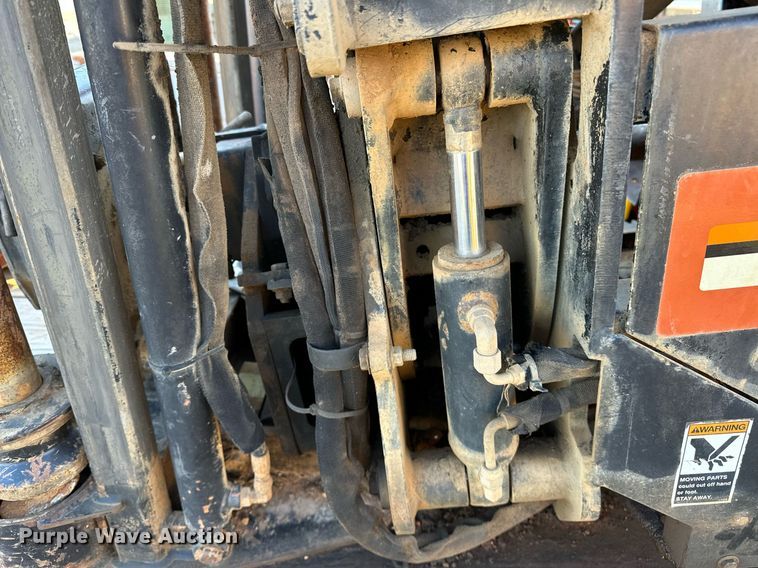 image for item NQ9445 2008 Ditch Witch JT922  directional boring unit