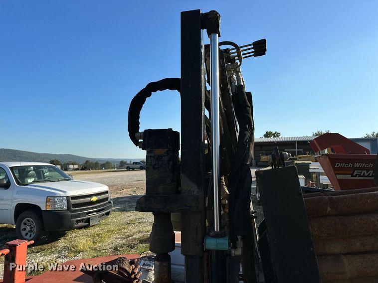 image for item NQ9445 2008 Ditch Witch JT922  directional boring unit